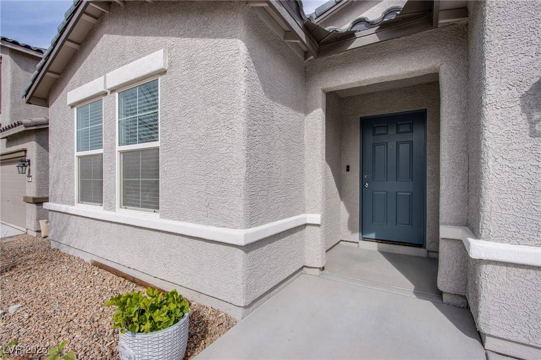 Indian Springs, NV 89018,412 Horsetail Falls Street