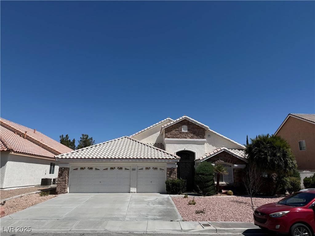 Las Vegas, NV 89148,5554 Chicory Falls Court