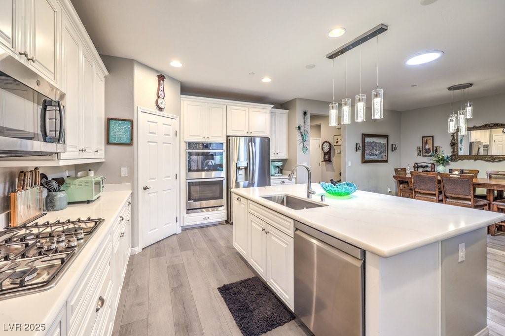 Henderson, NV 89011,797 Drammatico Place
