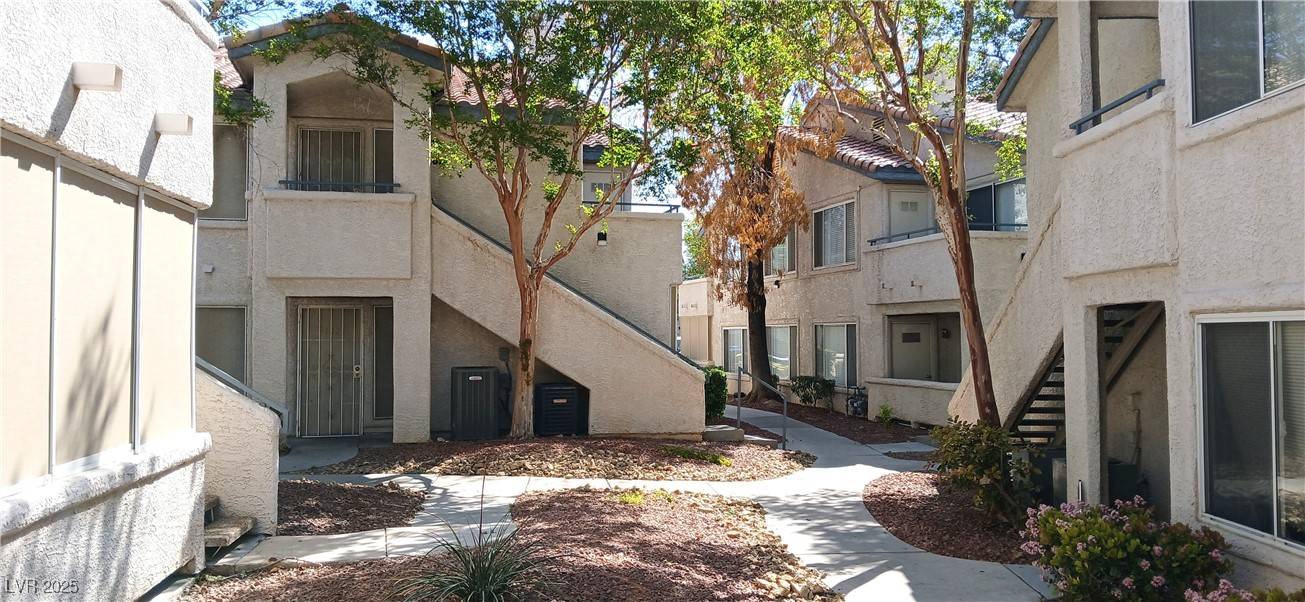 Las Vegas, NV 89120,5247 Caspian Springs Drive #102