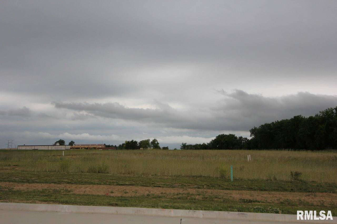 Edwards, IL 61528,6505 N Ironwood Drive