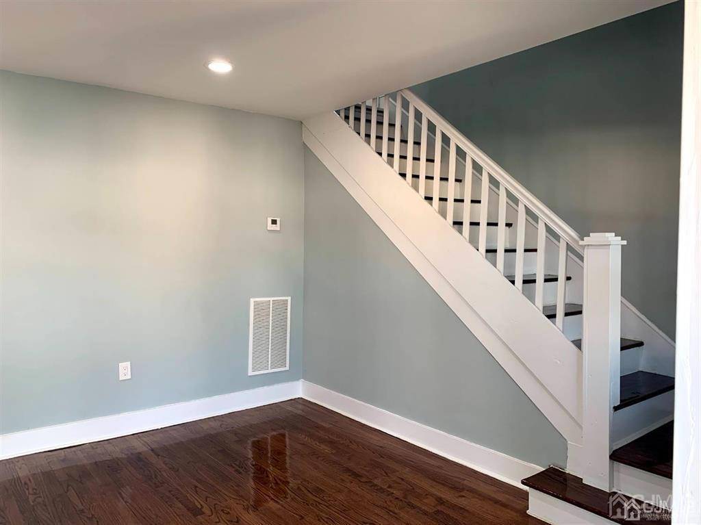 Union Twp, NJ 07083,625 Hubbard AVE