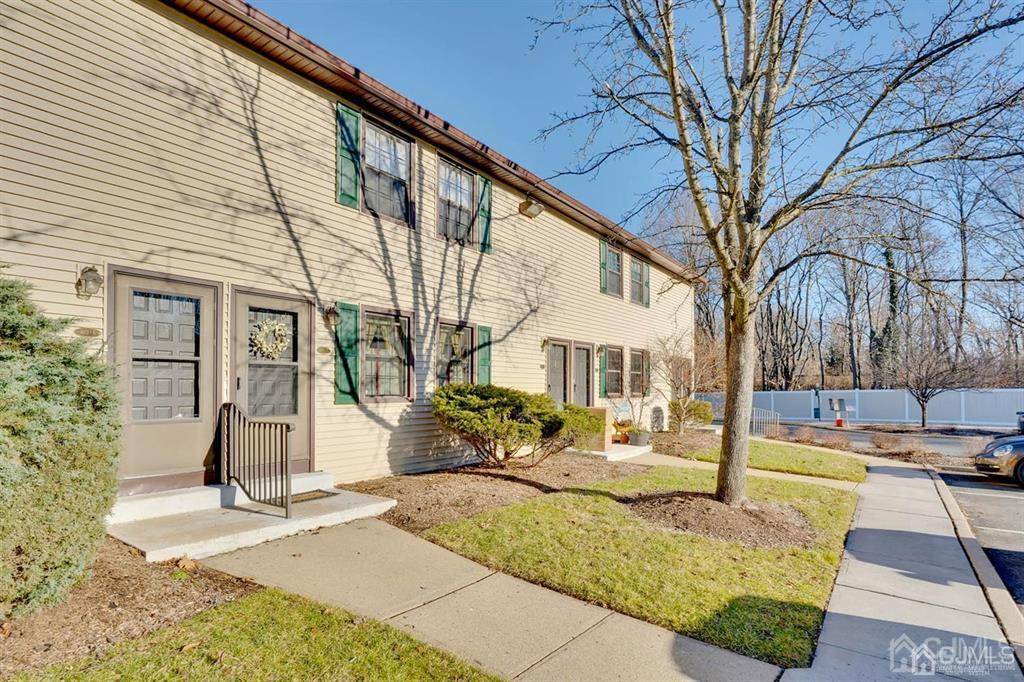 Metuchen, NJ 08840,60-5 Prospect ST #5D