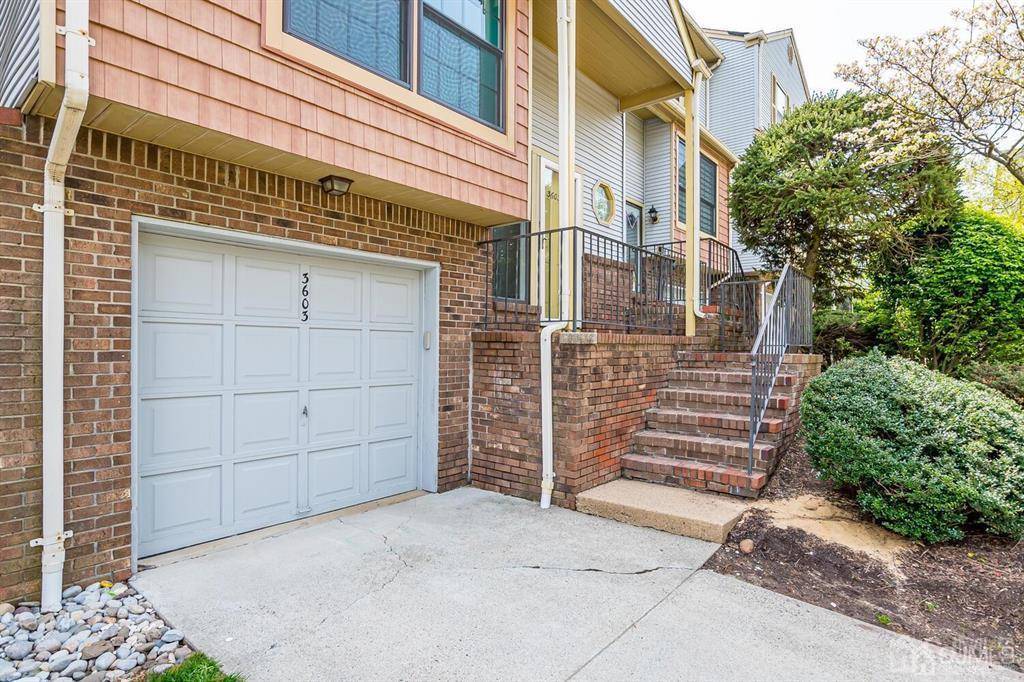 Edison, NJ 08820,3603 Spring Brook DR