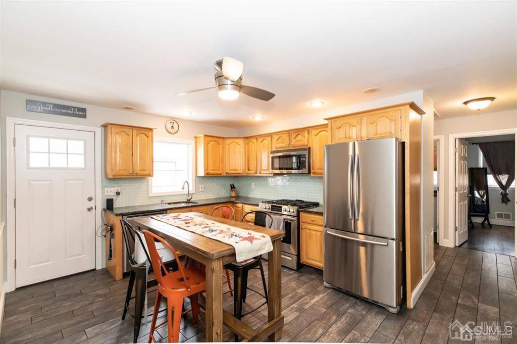 Rahway, NJ 07065,1454 Lambert ST