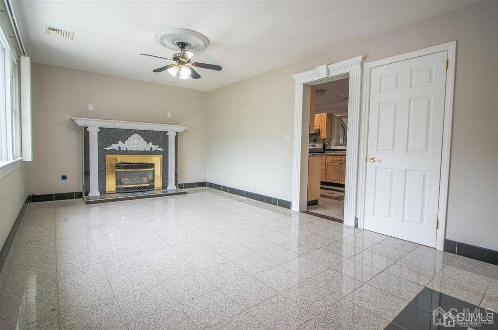 Denville, NJ 07834,313 W Main ST