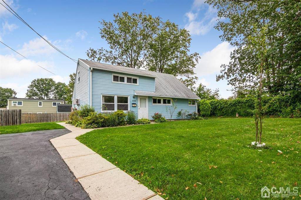 Iselin, NJ 08830,990 Rebecca PL