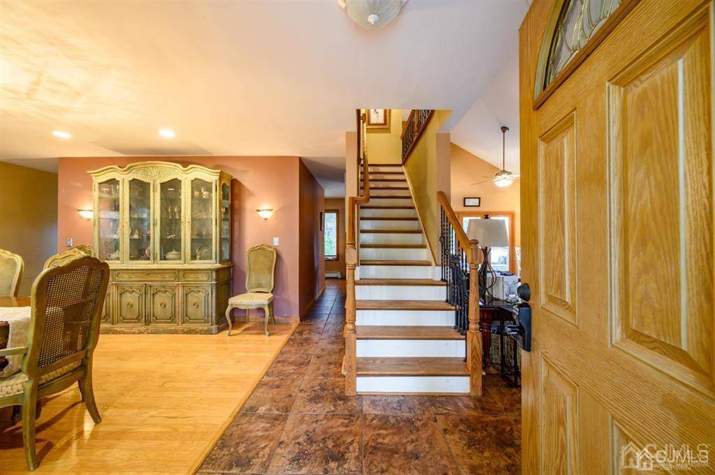 Toms River, NJ 08753,2126 Dorothy RD