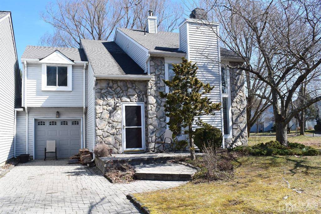 South Brunswick, NJ 08810,7 Jeffrey CIR