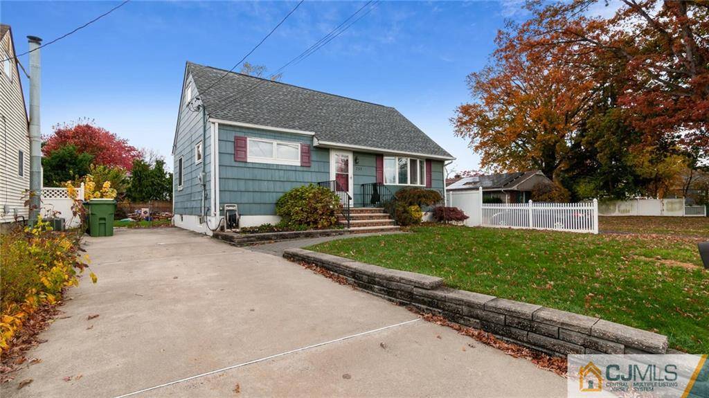Edison, NJ 08817,235 Wellington PL
