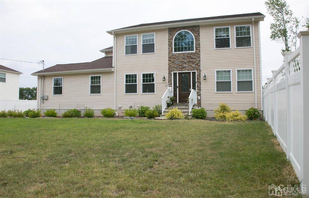 North Brunswick, NJ 08902,1487 Sutter AVE