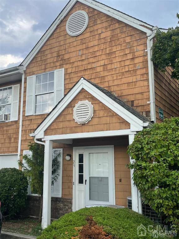 New Brunswick, NJ 08901,23 Delavan CT