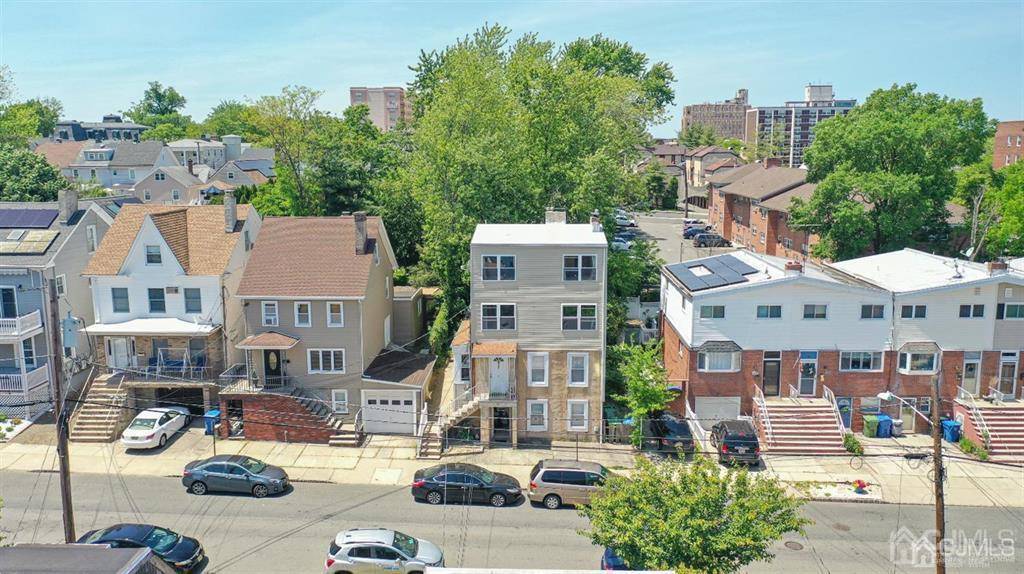 Perth Amboy, NJ 08861,283 Water ST