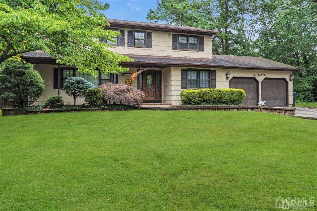 Toms River, NJ 08753,522 Oakview DR