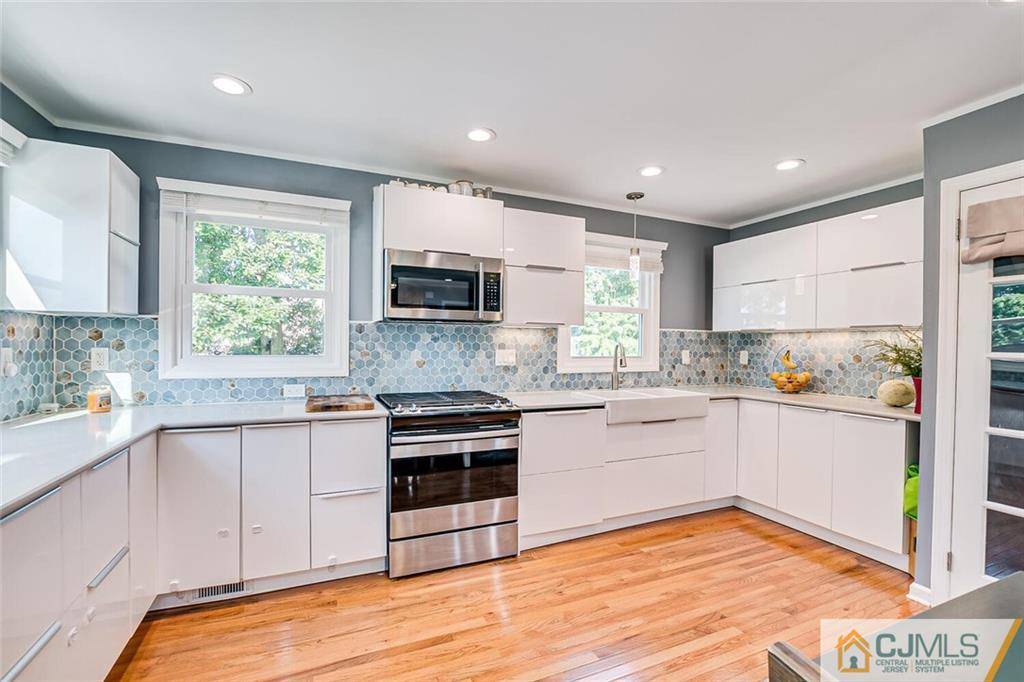 Port Reading, NJ 07064,57 3rd AVE