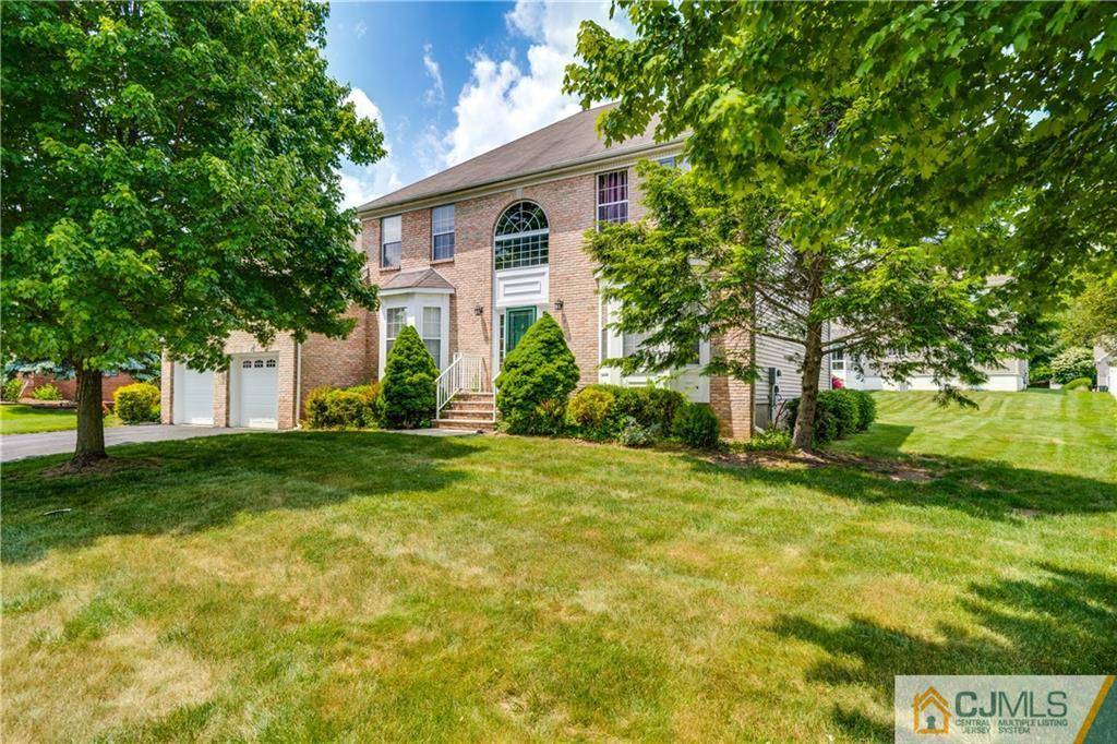 South River, NJ 08882,22 Rotunda LN