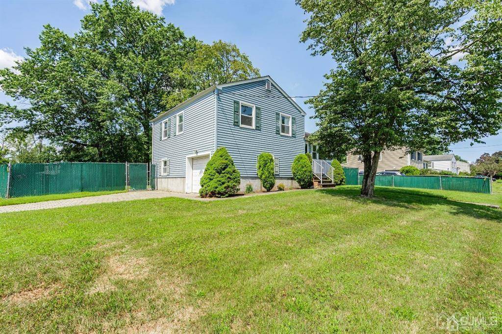 South Plainfield, NJ 07080,218 Schillaci LN