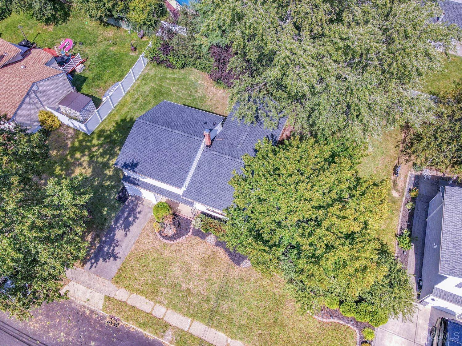 Milltown, NJ 08850,29 Bruce CT