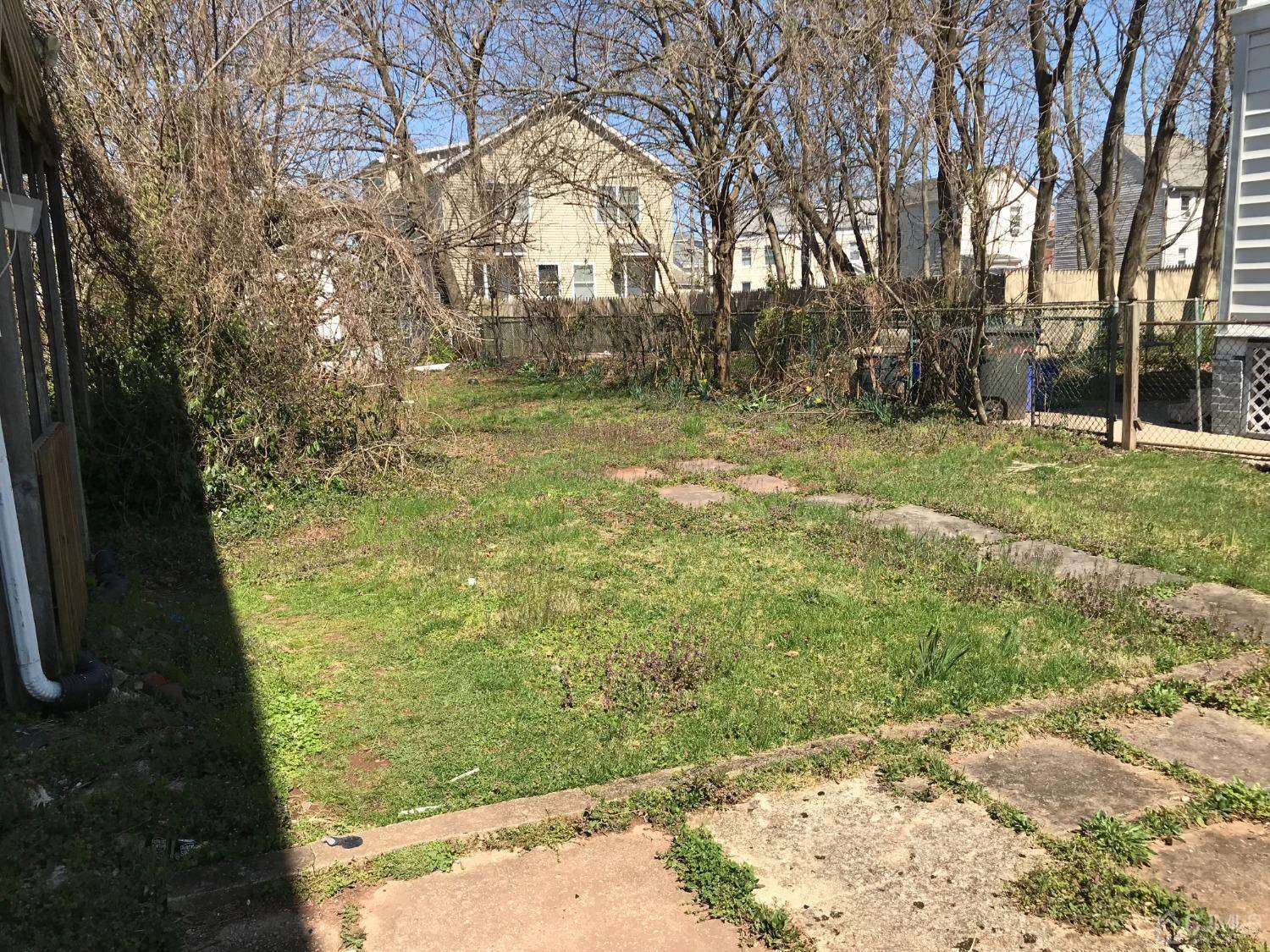 New Brunswick, NJ 08901,175 Hamilton ST