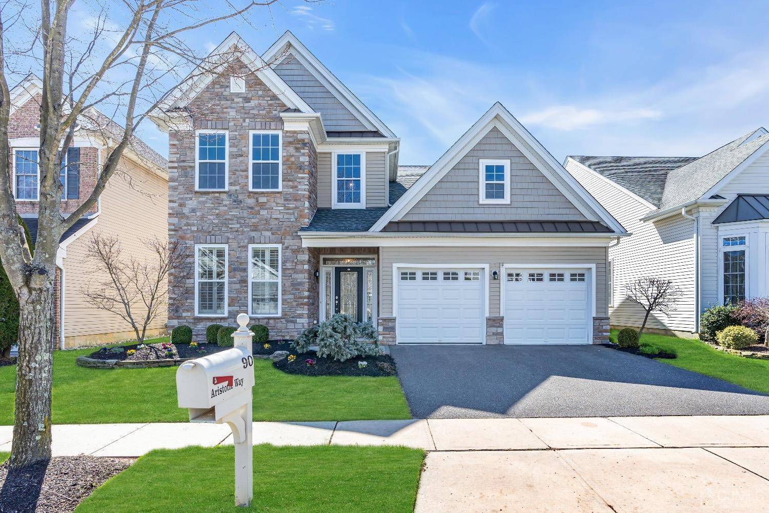East Windsor, NJ 08512,90 aristotle WAY