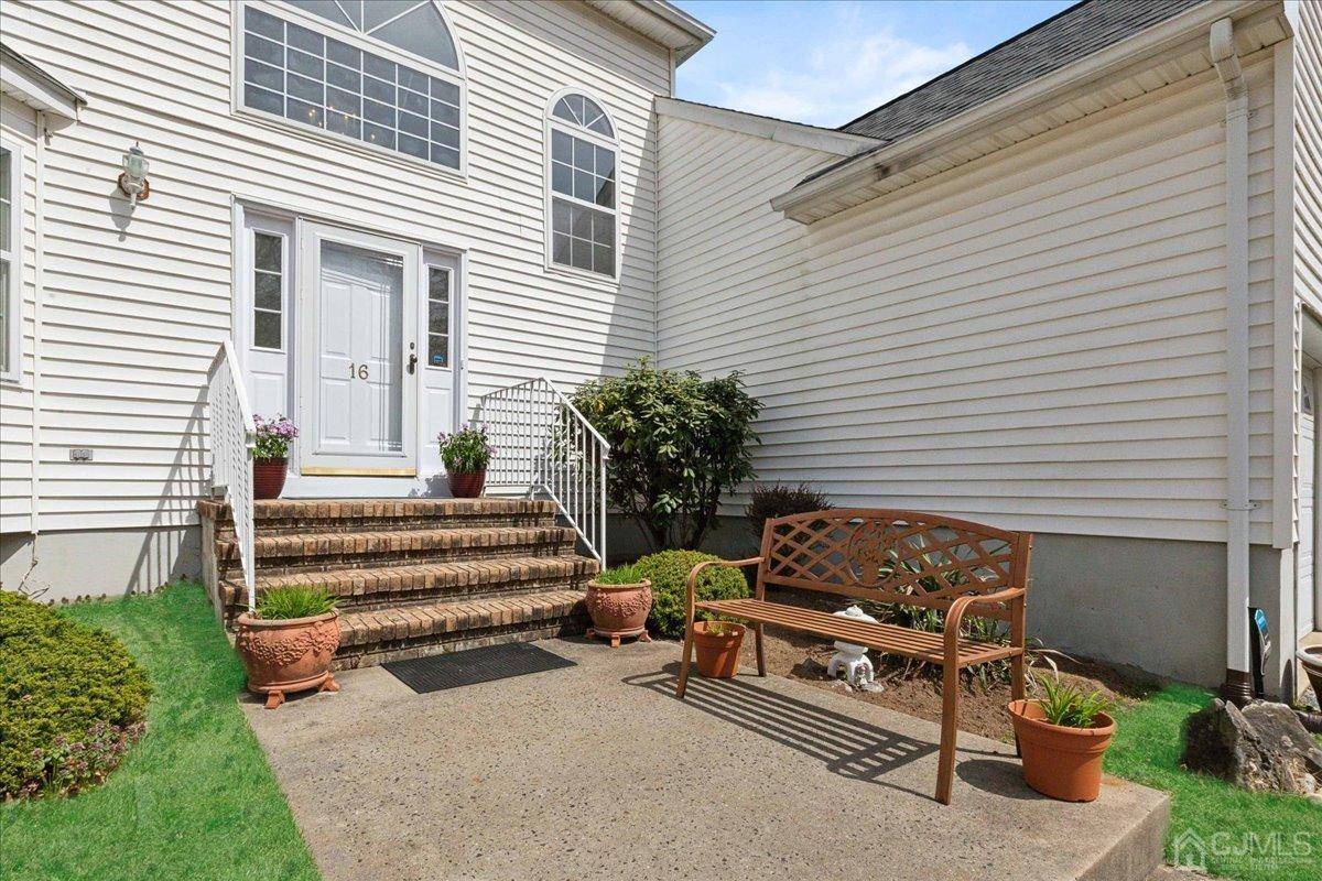 Old Bridge, NJ 08857,16 Veronica CT