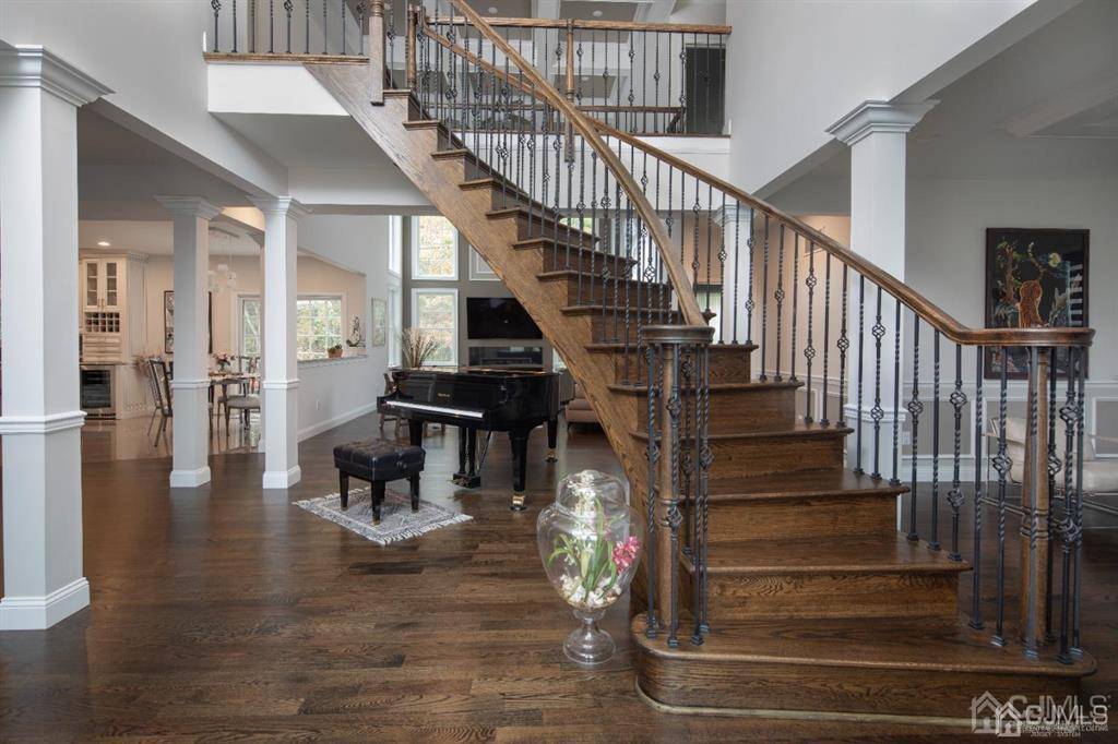 South Brunswick, NJ 08852,2 Joye LN