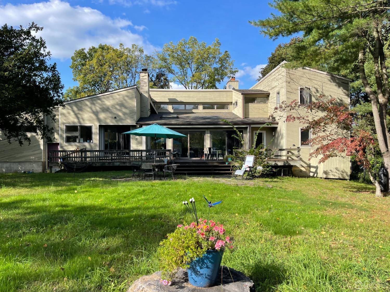 Franklin, NJ 08540,3995 Route 27 HWY