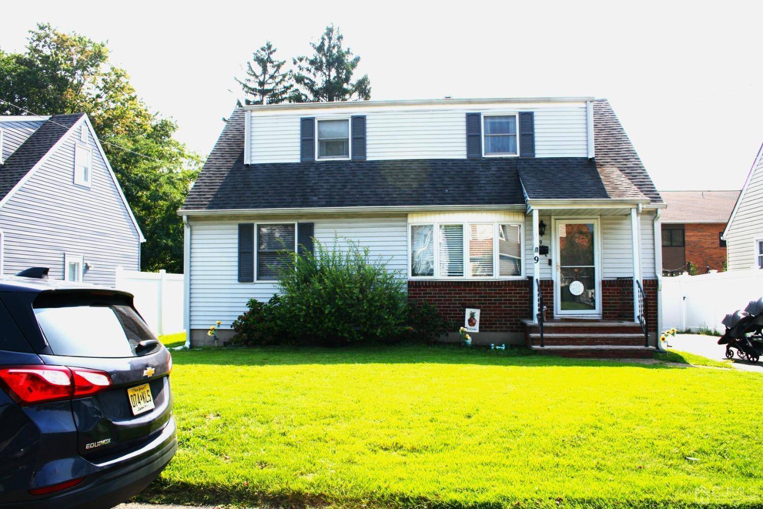 Sayreville, NJ 08859,9 Kenneth AVE