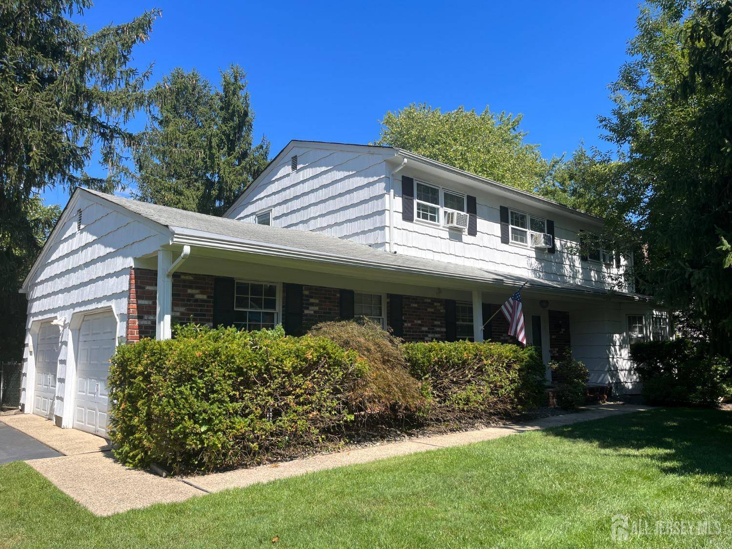 East Brunswick, NJ 08816,6 Rosemary RD