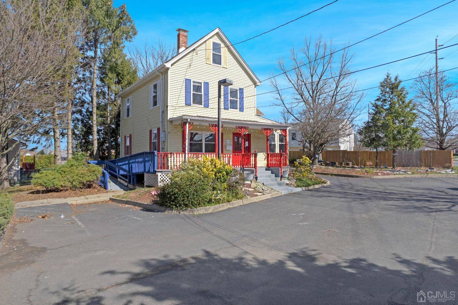 Edison, NJ 08817,2713 Woodbridge AVE