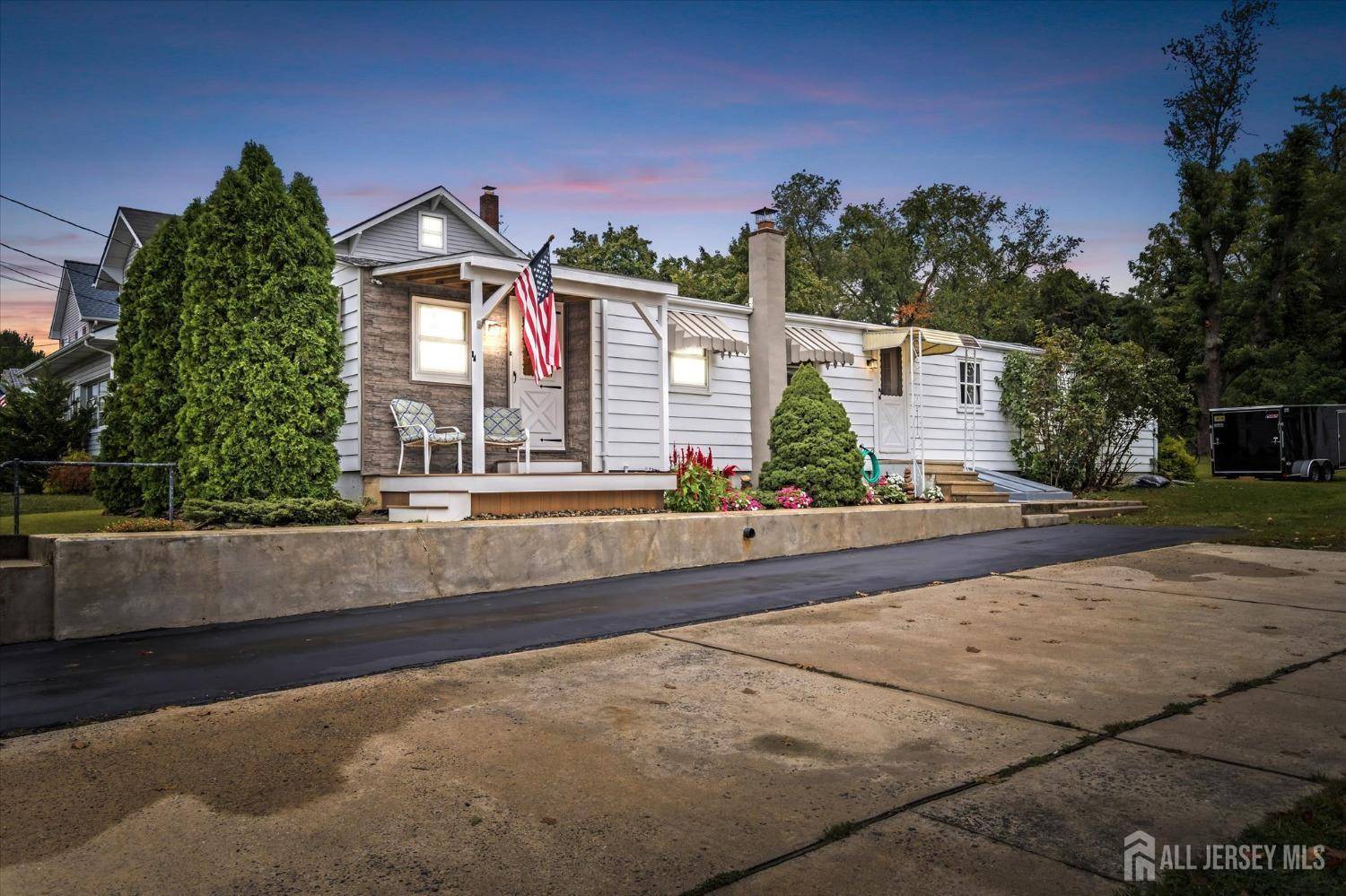 Hamilton, NJ 08610,84 Phillips AVE