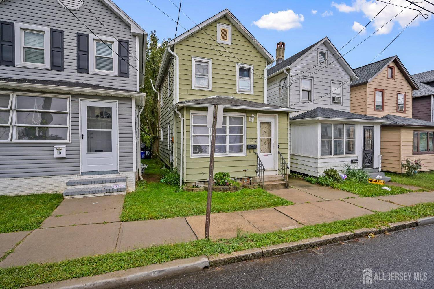 South River, NJ 08882,12 Clinton ST