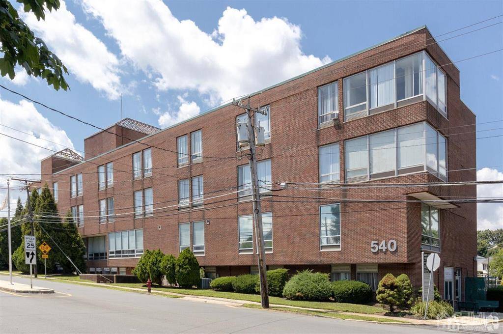 South Amboy, NJ 08879,540 Bordentown AVE