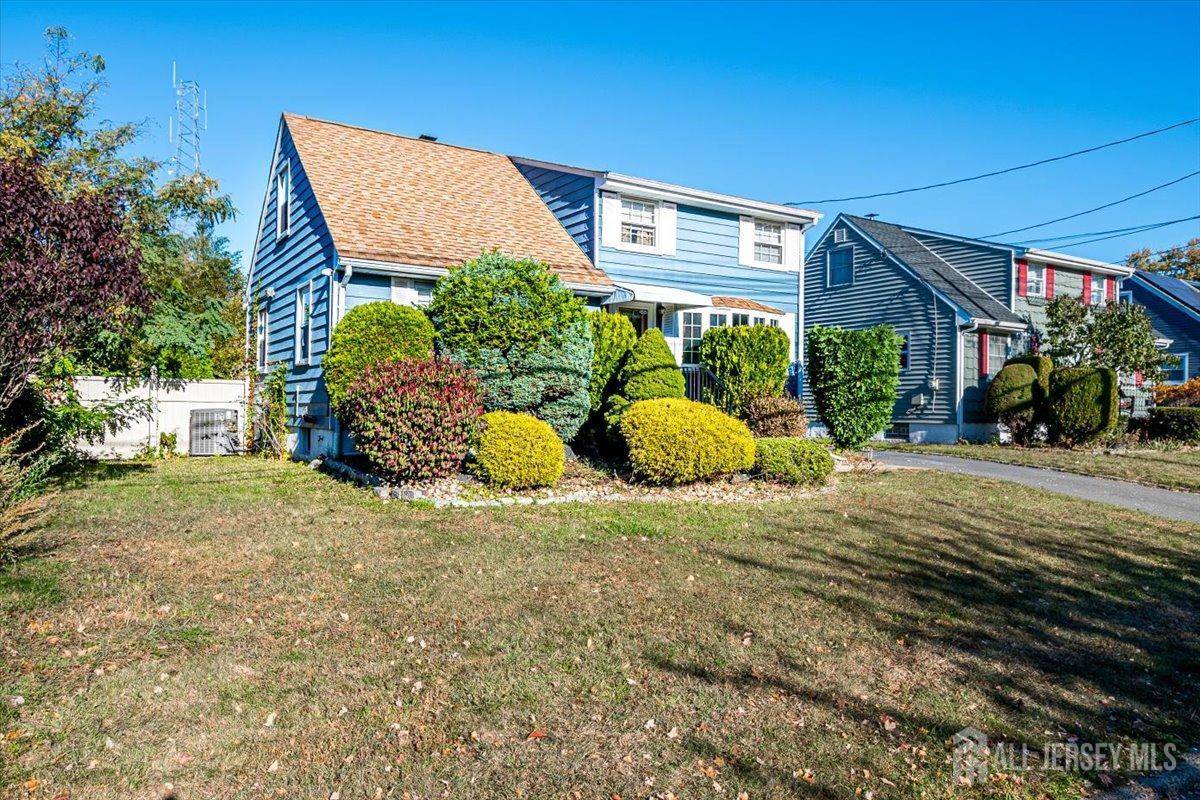 Hopelawn, NJ 08861,38 Laurel ST
