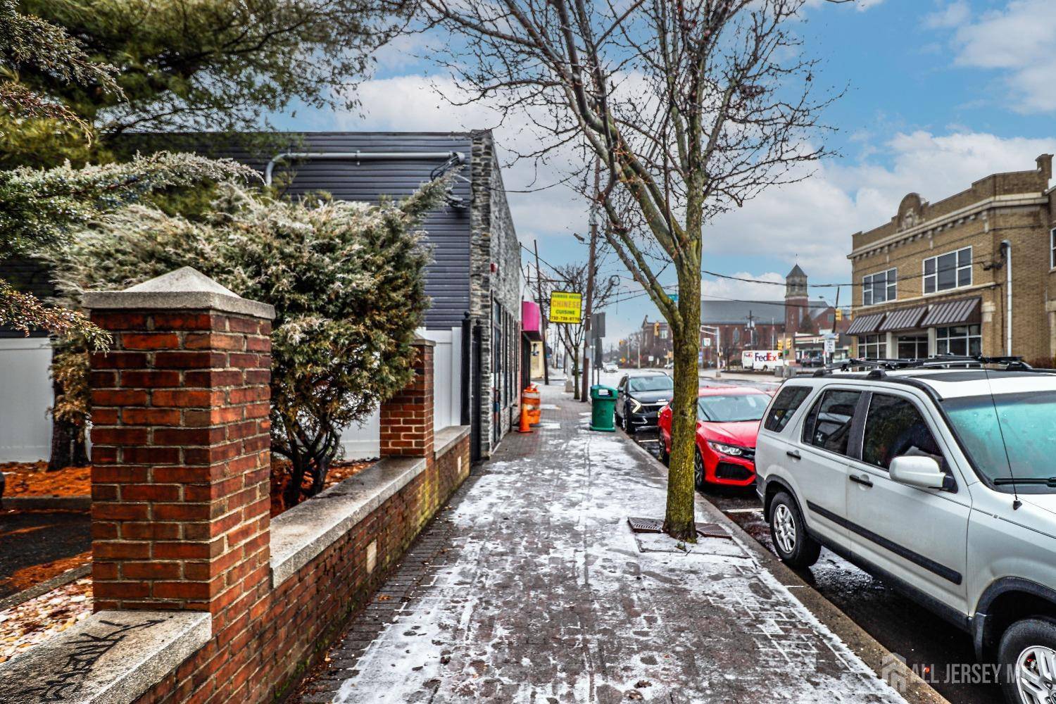 Fords, NJ 08863,575 New Brunswick AVE #1