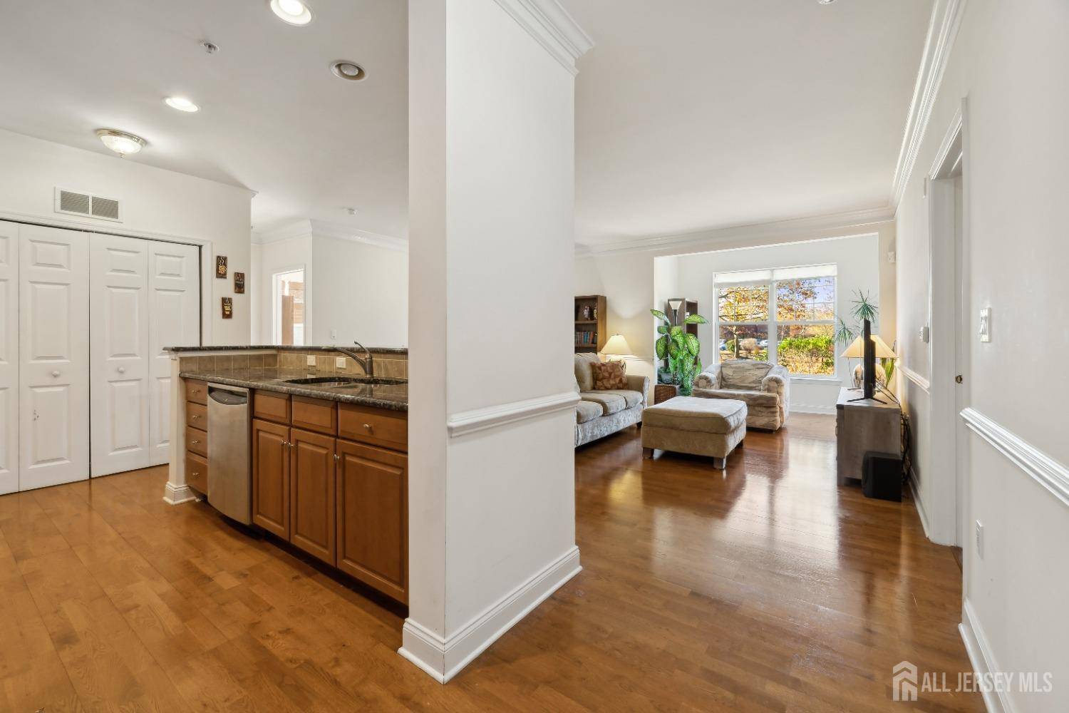 Plainsboro, NJ 08536,100 Middlesex BLVD #158