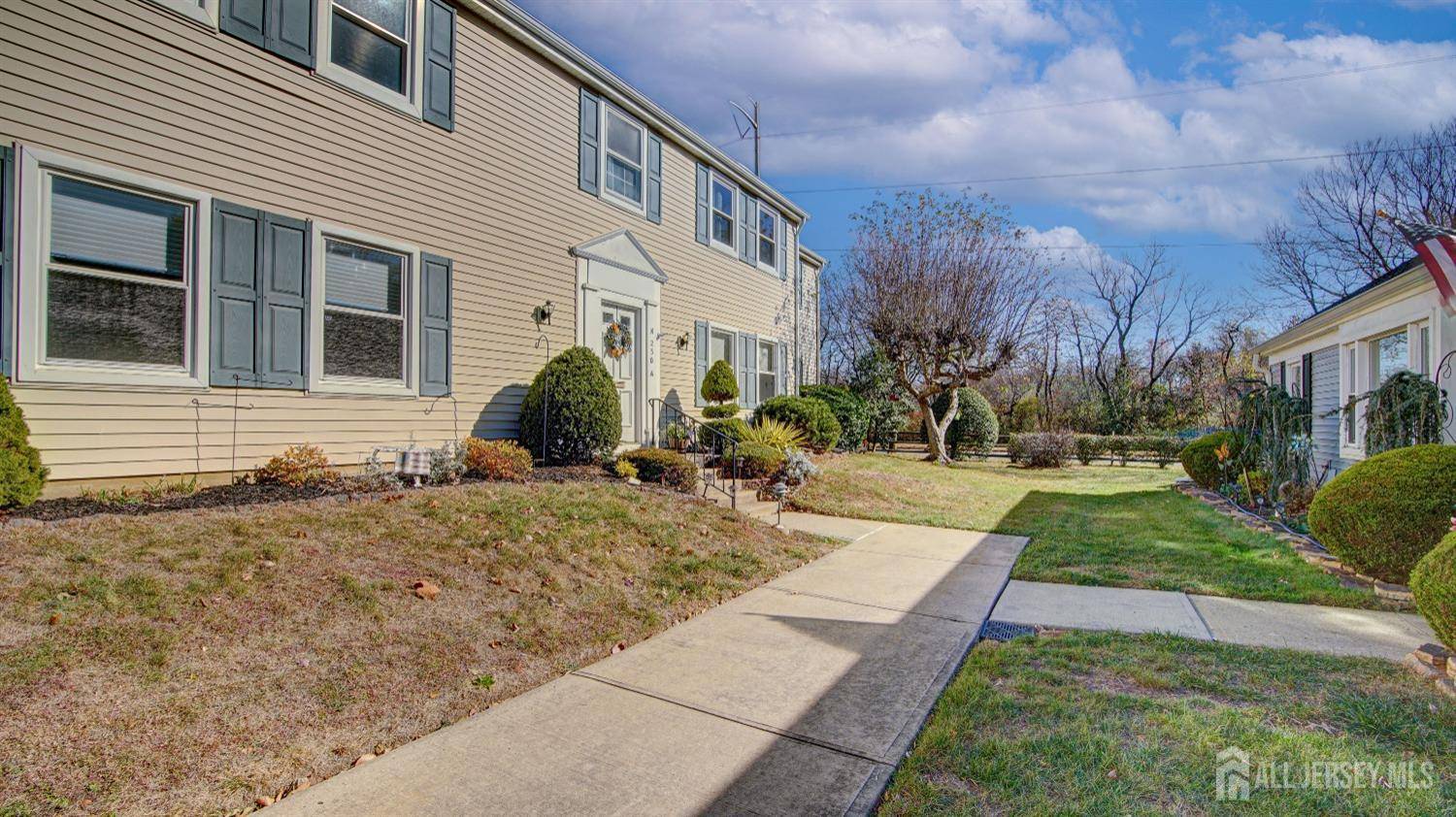 Monroe, NJ 08831,230-A Marblehead LN