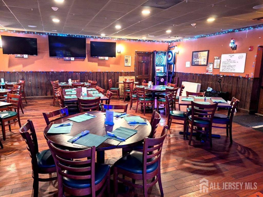 Monroe, NJ 08831,299 SPOTSWD-ENGTWN RD RD