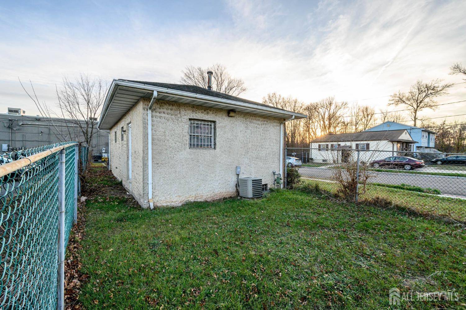 Colonia, NJ 07067,13 New York AVE