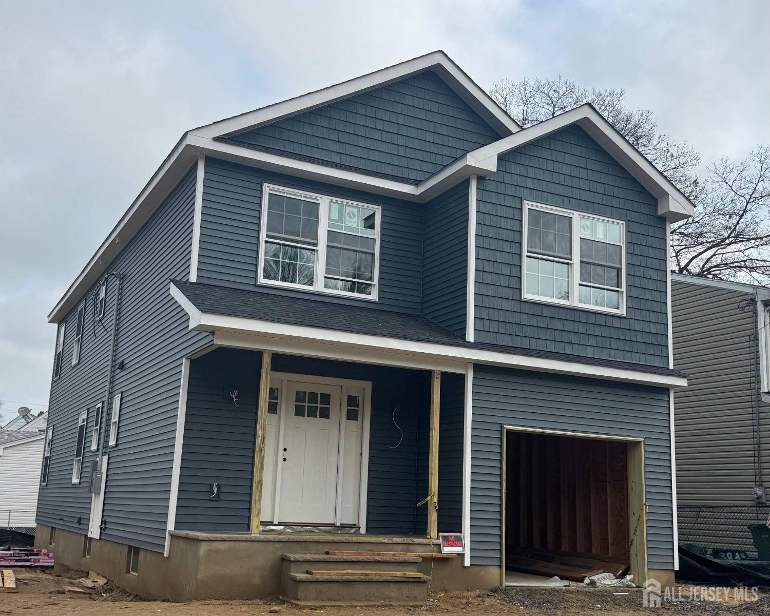 Sayreville, NJ 08879,469 Brook AVE