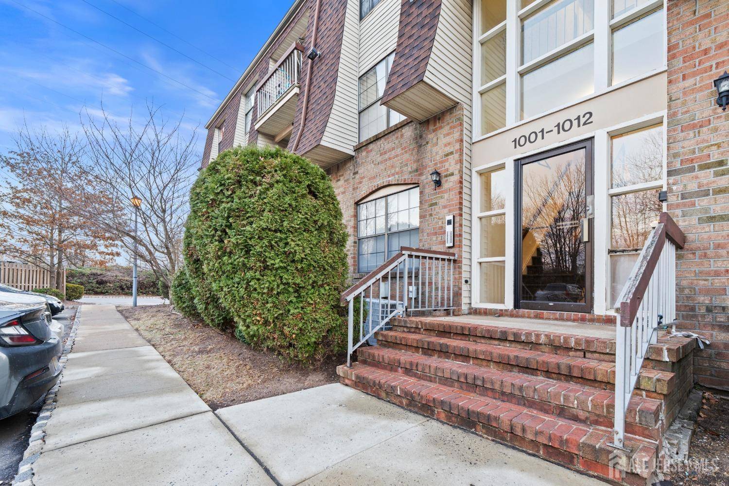 Perth Amboy, NJ 08861,1006 Hidden Village DR