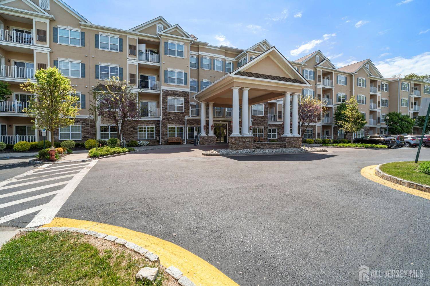 East Brunswick, NJ 08816,540 Cranbury RD #407