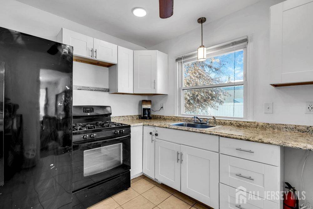 Woodbridge Proper, NJ 07095,106 Alwat ST