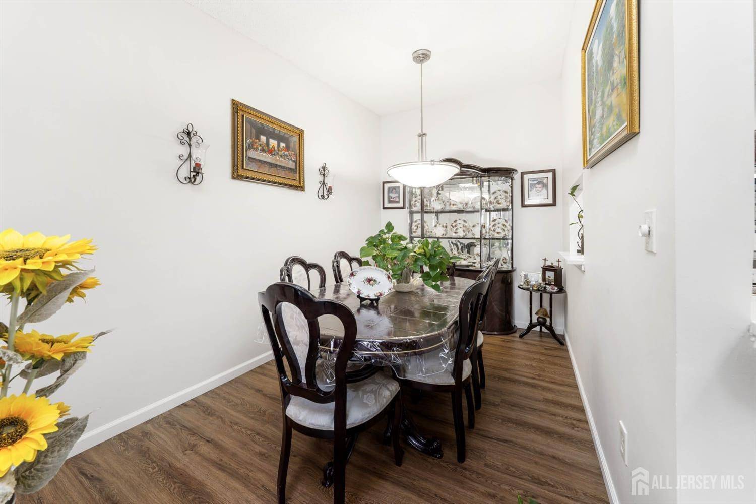 Piscataway, NJ 08854,307 HAMPSHIRE CT #307