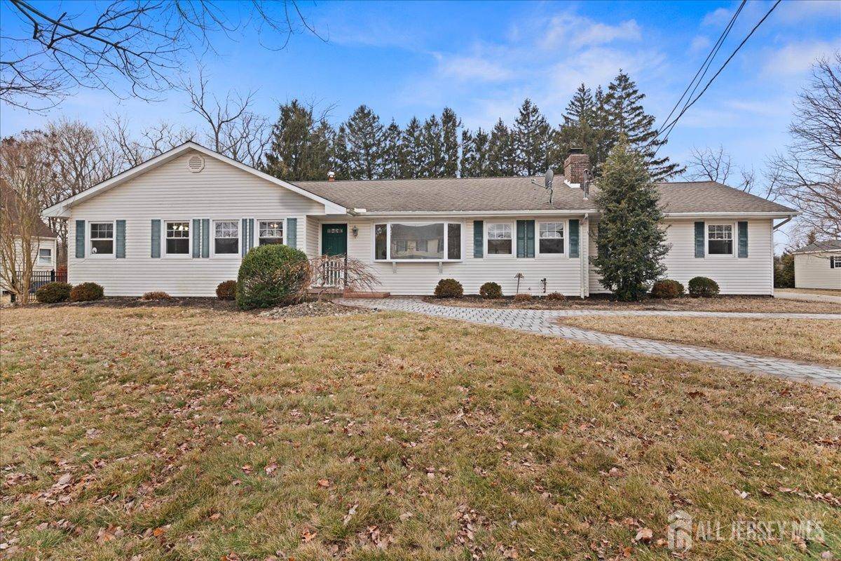 Cranbury, NJ 08512,87 S main ST