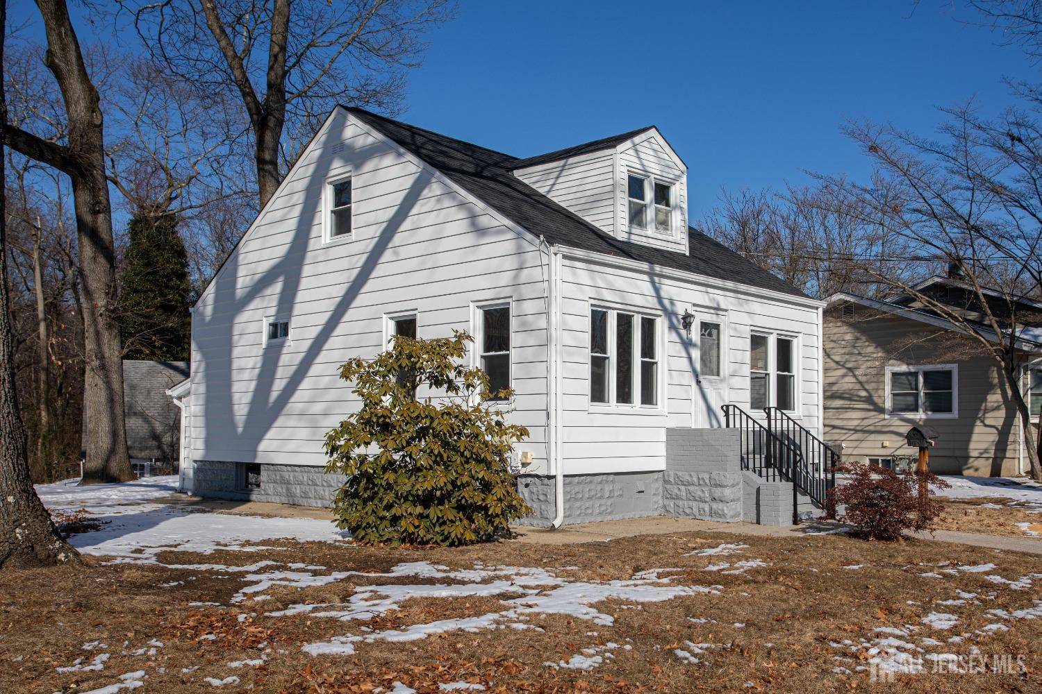 Spotswood, NJ 08884,35 Red Bank RD