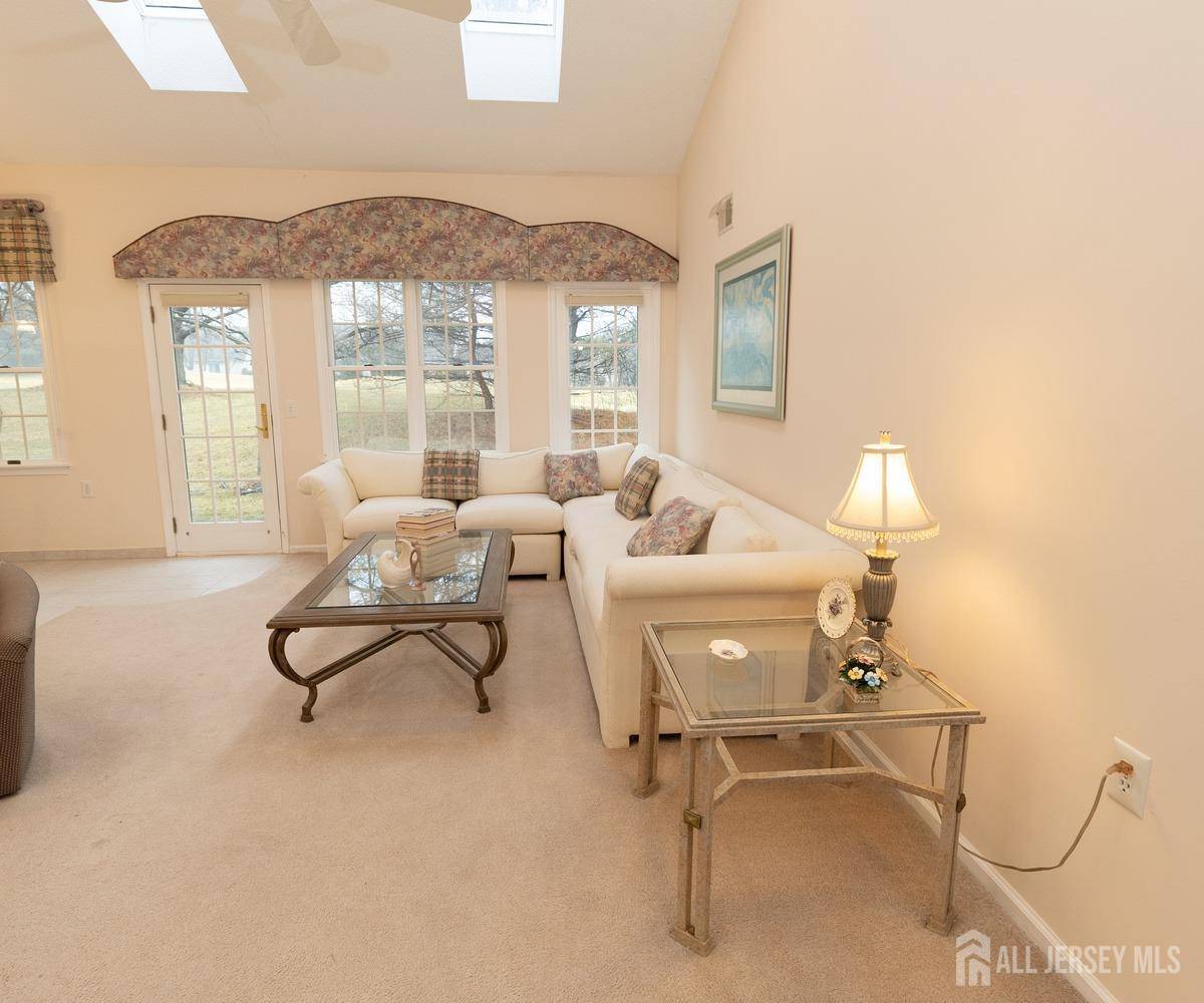 Monroe, NJ 08831,56 Chichester RD