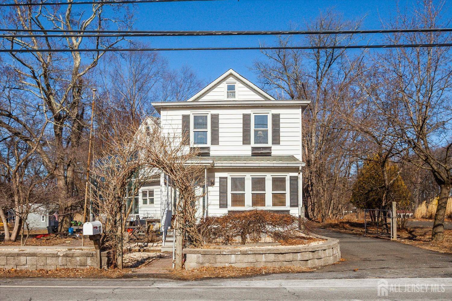 South Brunswick, NJ 08902,81 Davidson
