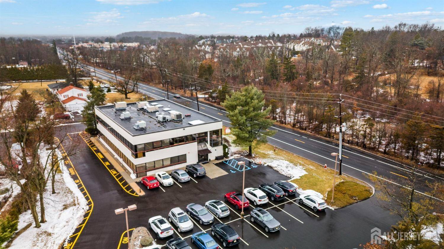 South Brunswick, NJ 08824,3270 NJ 27 AVE