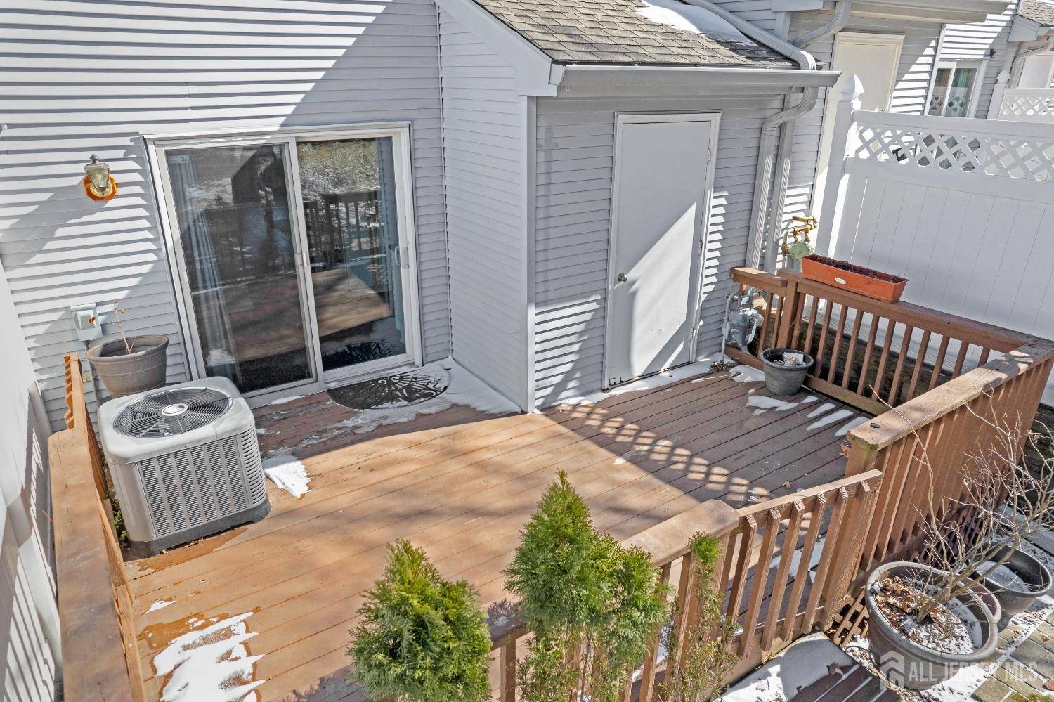 South Brunswick, NJ 08824,22 Colleen CT